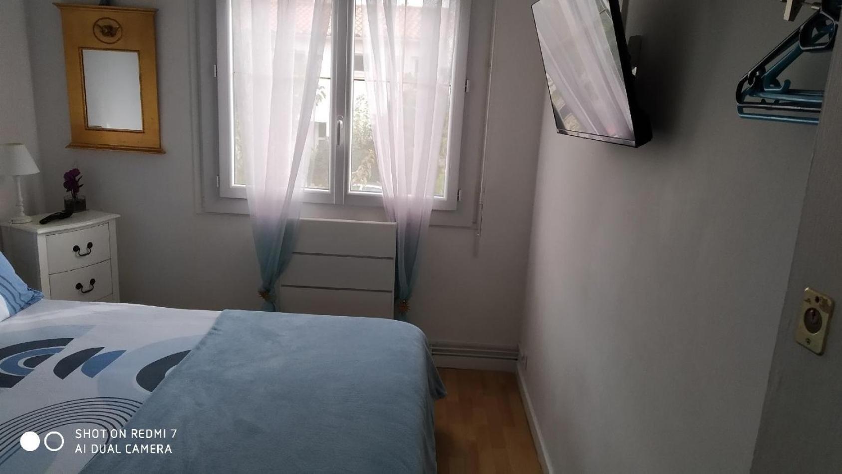 CHAMBRE CONFORTABLE,Près Gare TVG,PARKING,pt déjeuner Perpiñán Exterior foto